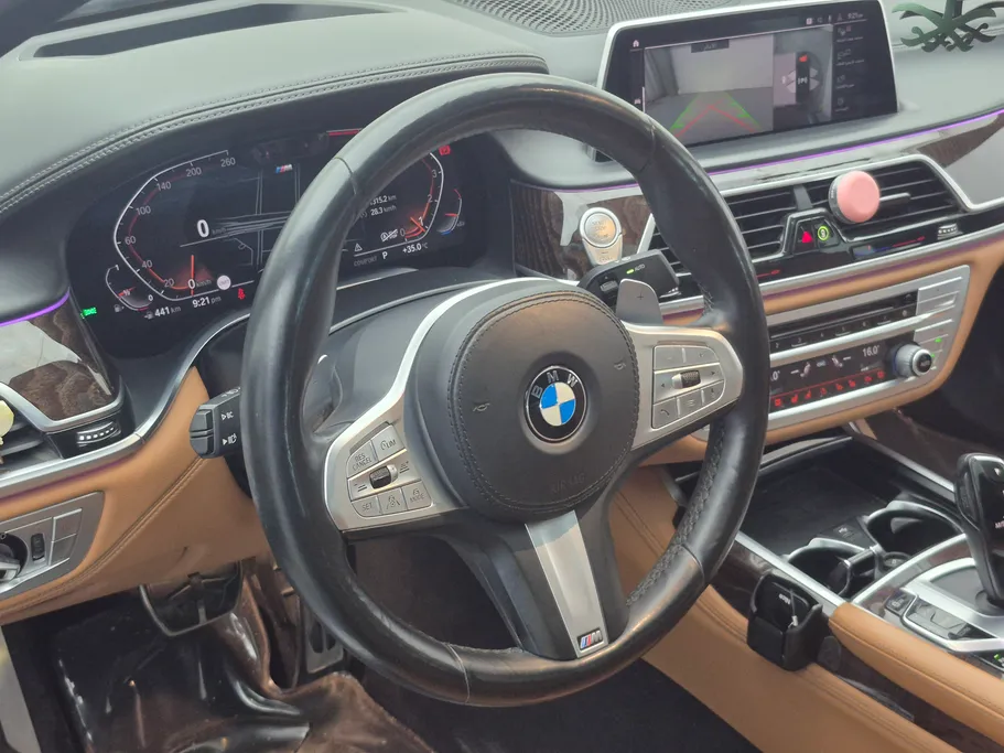2021 BMW 7 Series 730Li 