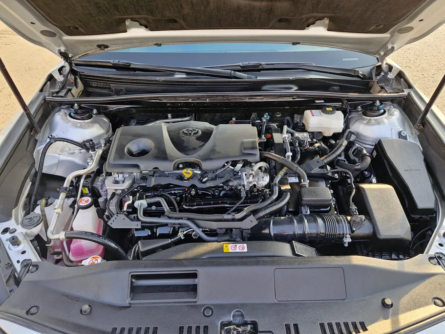 2024 Toyota Camry  LE HEV 