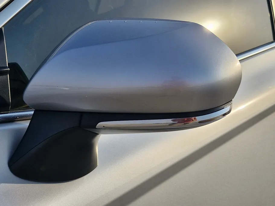 2024 Toyota Camry  LE HEV 