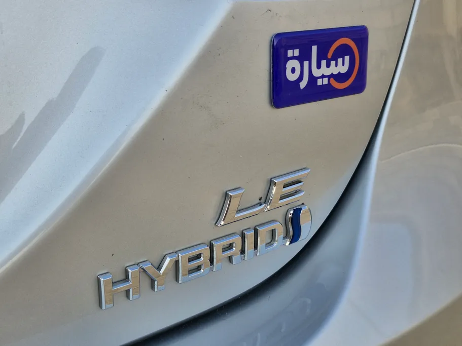 2024 Toyota Camry  LE HEV 