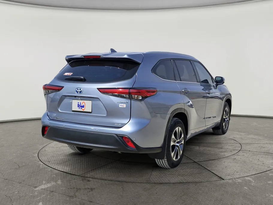 2023 Toyota Highlander GLE 