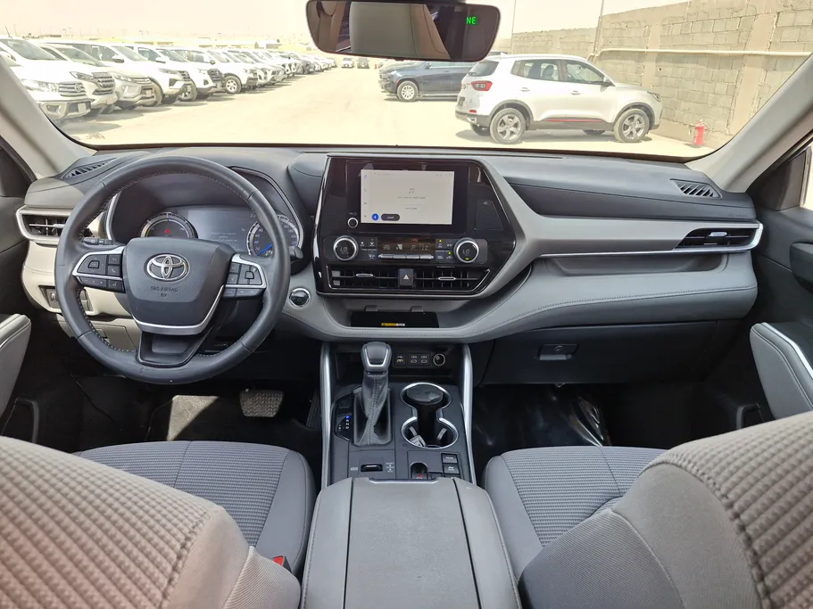 2023 Toyota Highlander GLE 