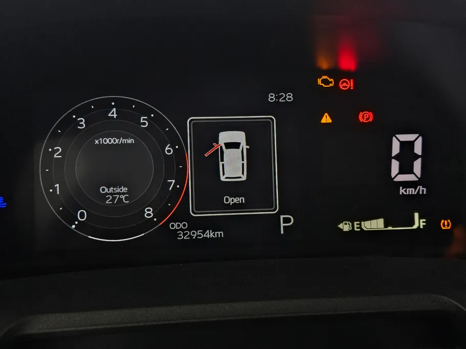 2023 Toyota Yaris  Y Plus 
