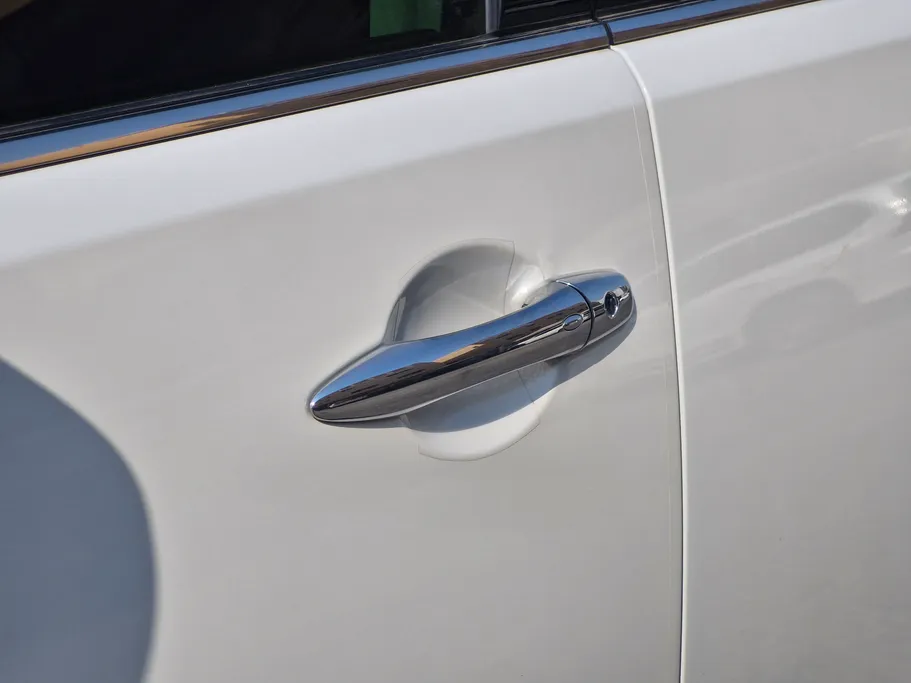 2023 Nissan Patrol Platinum 
