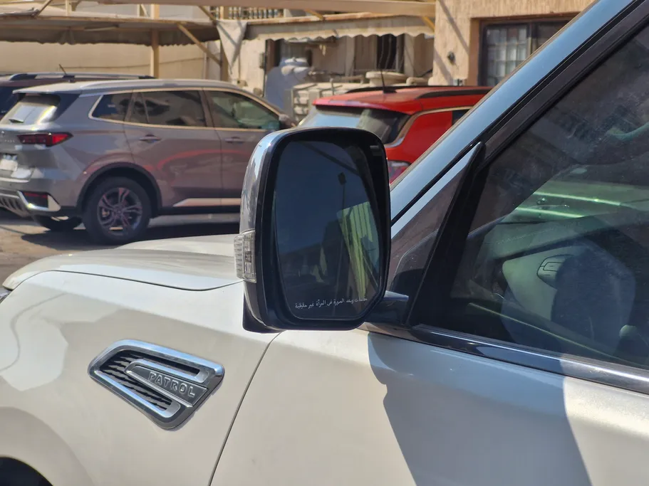 2023 Nissan Patrol Platinum 