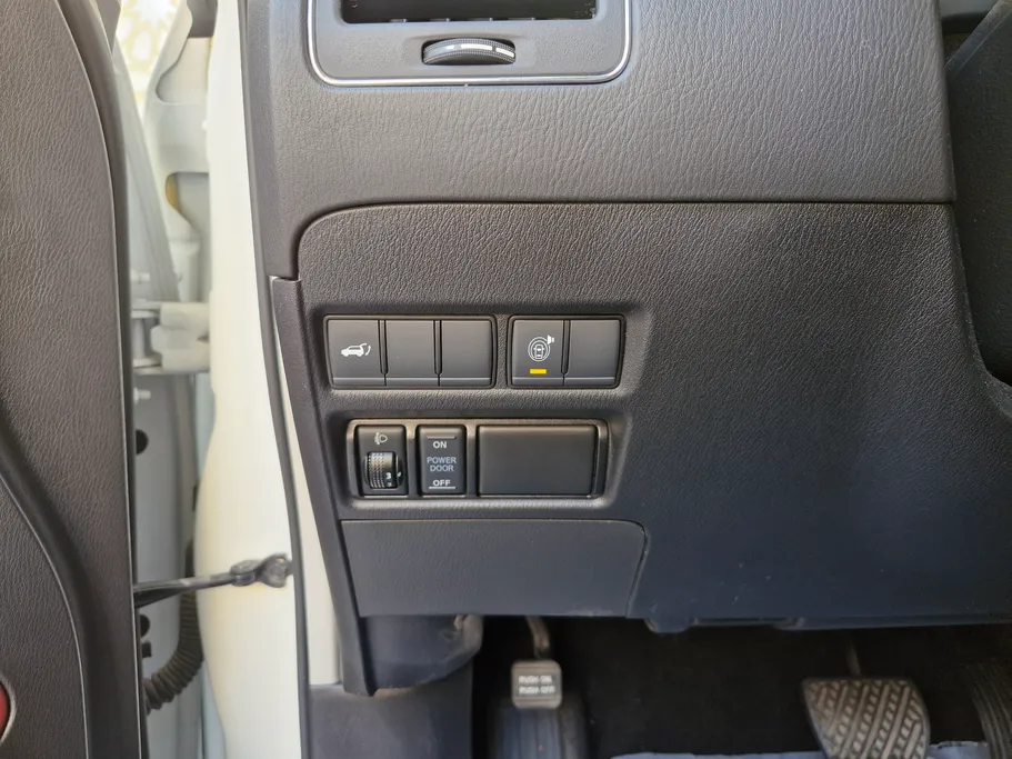 2023 Nissan Patrol Platinum 
