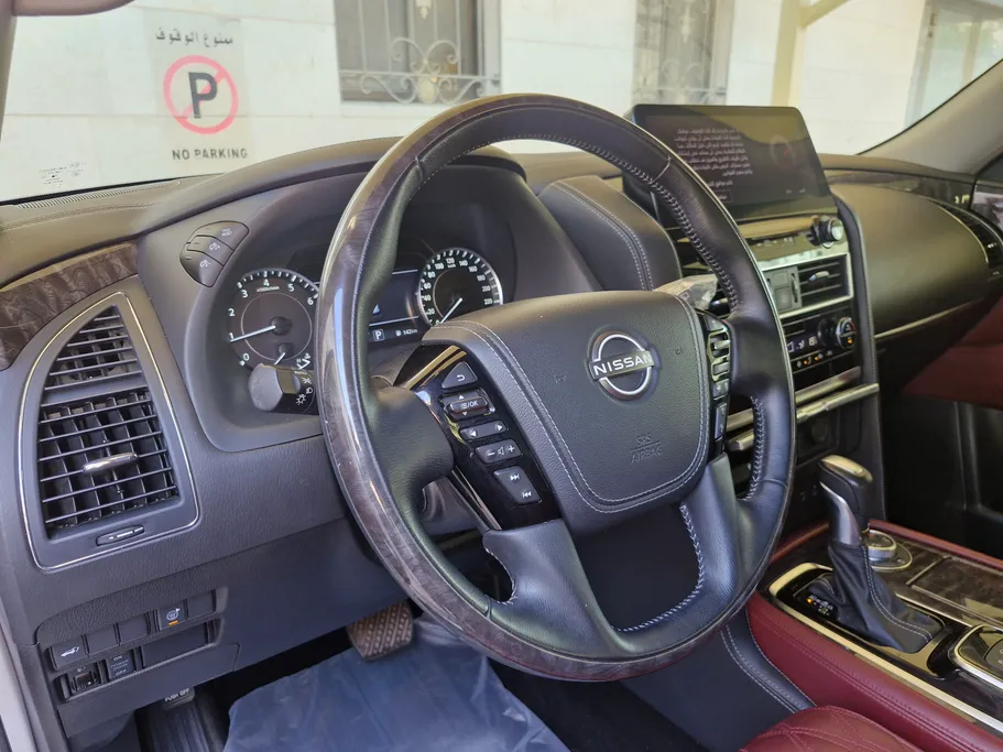 2023 Nissan Patrol Platinum 