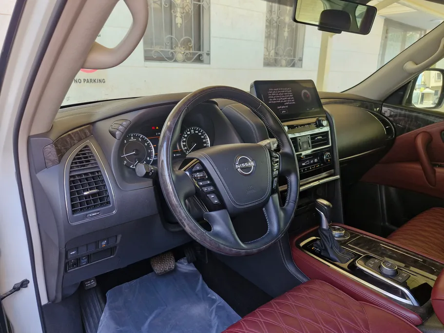 2023 Nissan Patrol Platinum 