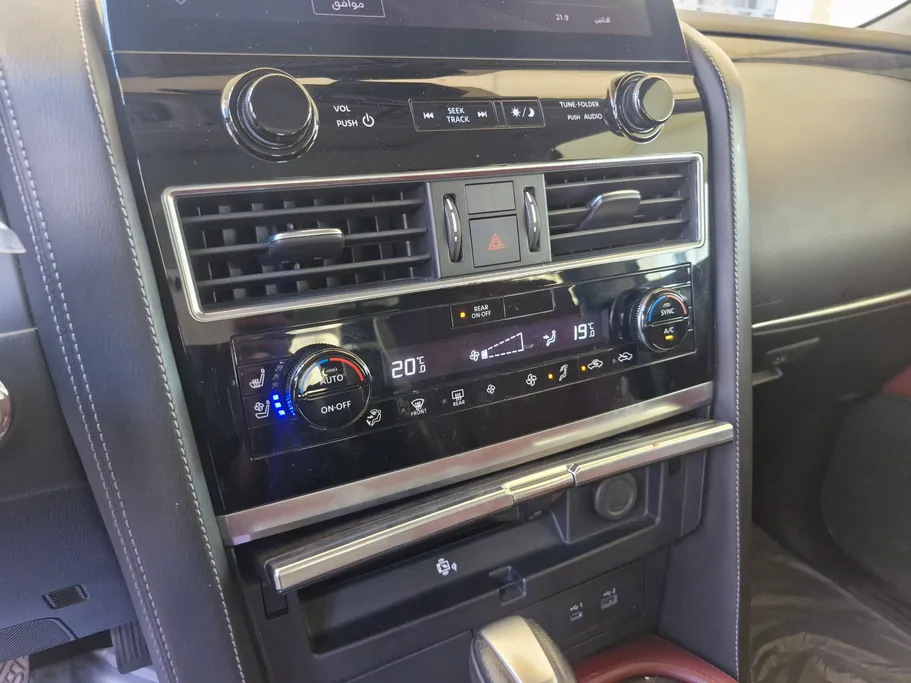 2023 Nissan Patrol Platinum 