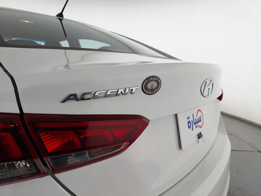 2023 Hyundai Accent Smart 