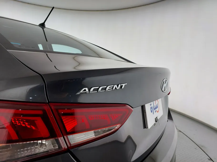 2023 هيونداي Accent سمارت 