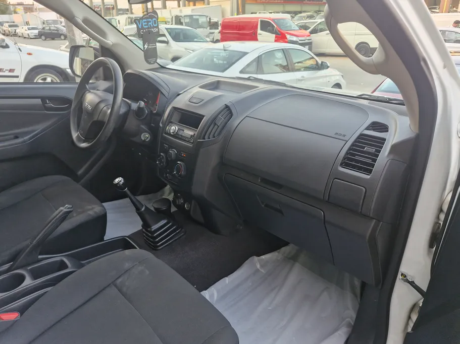 ايسوزو دي ماكس Double Cab 2023 