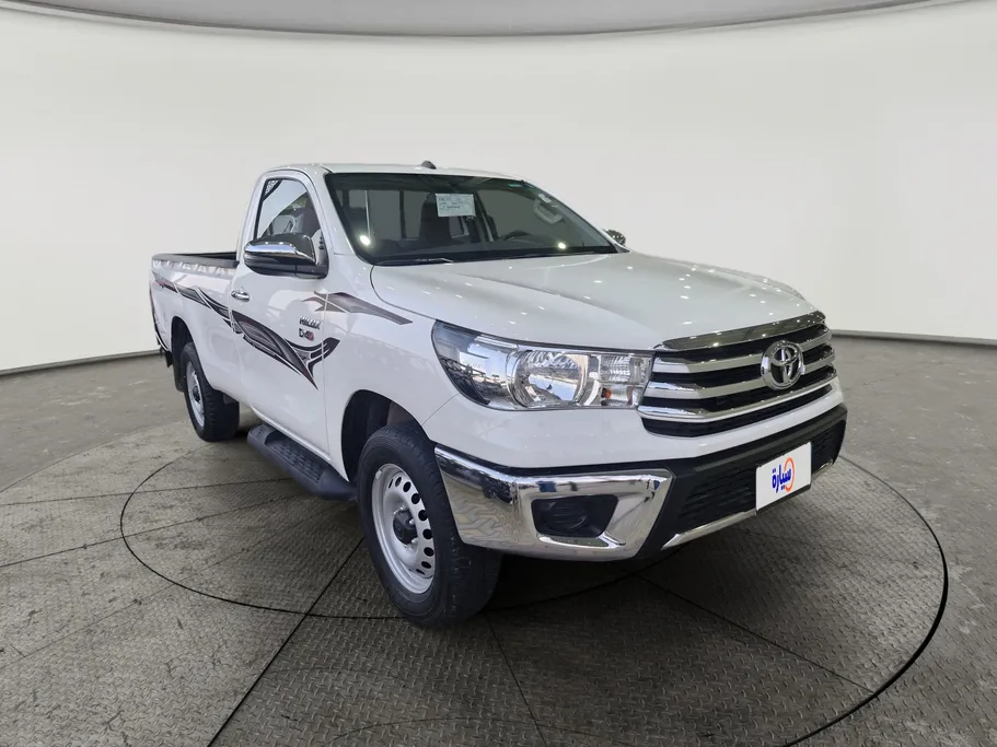 2025 Toyota Hilux GLX 