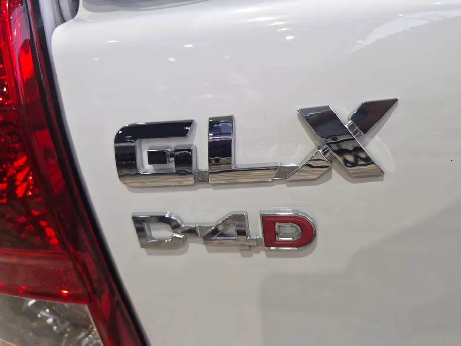 2025 Toyota Hilux GLX 