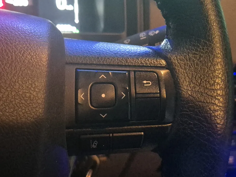 2025 Toyota LAND CRUISER 70 LX 