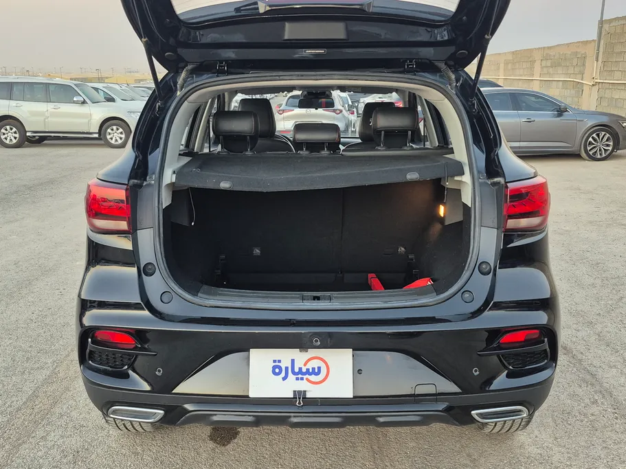 2022 MG ZS LUX T 