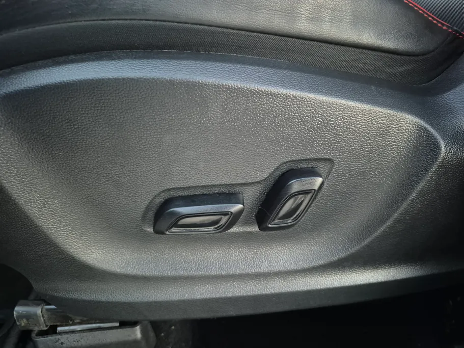 2022 MG ZS LUX T 