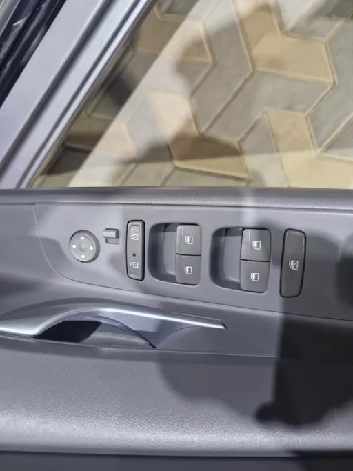 2024 Hyundai Elantra Fleet 