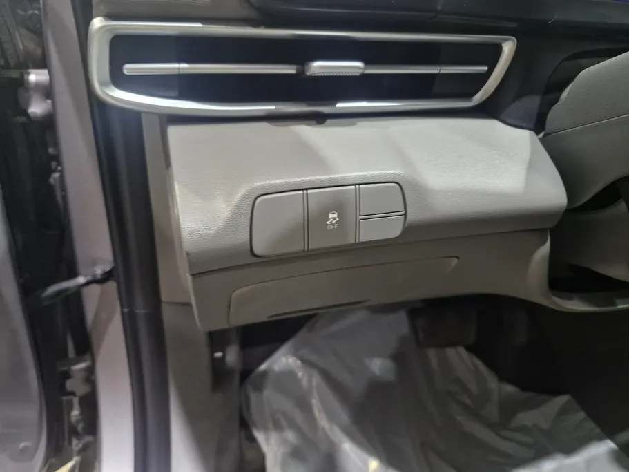 2024 Hyundai Elantra Fleet 