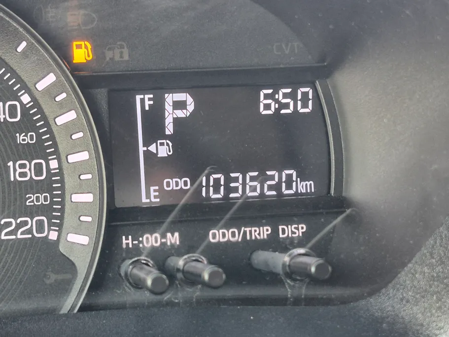 2024 Toyota Yaris  Y 