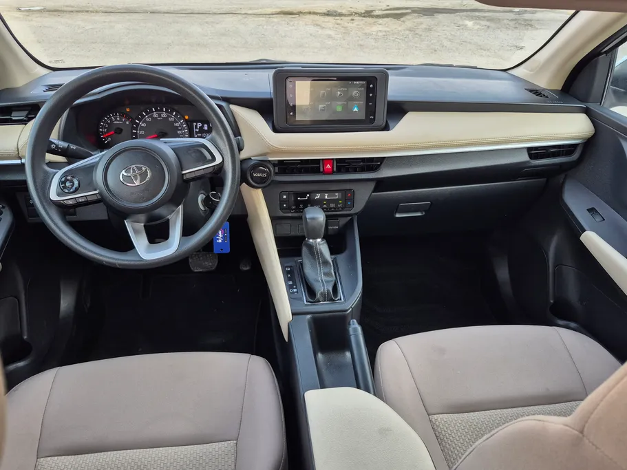 2024 Toyota Yaris  Y 