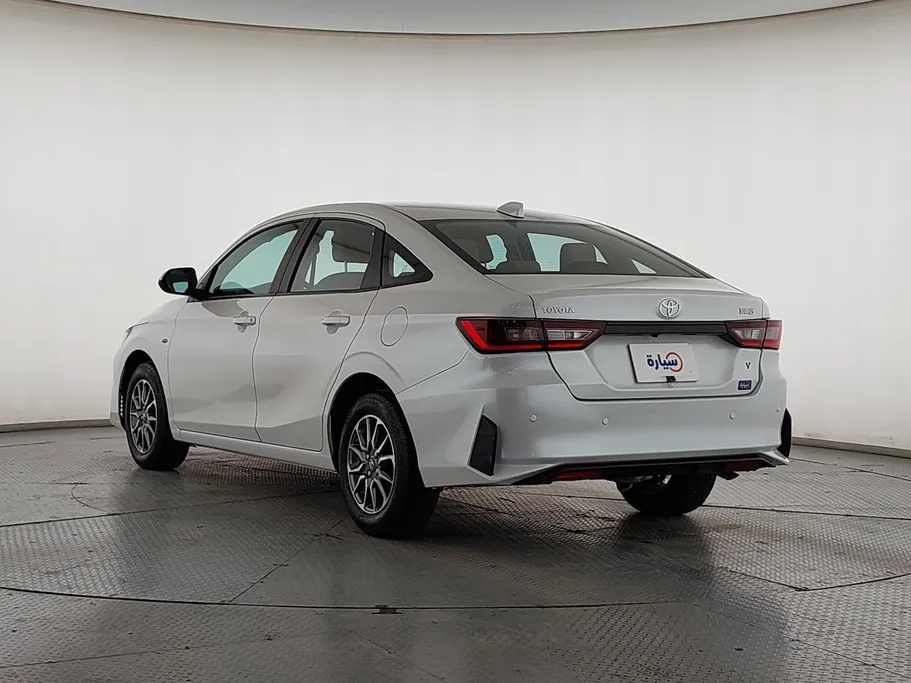 2024 Toyota Yaris  Y 