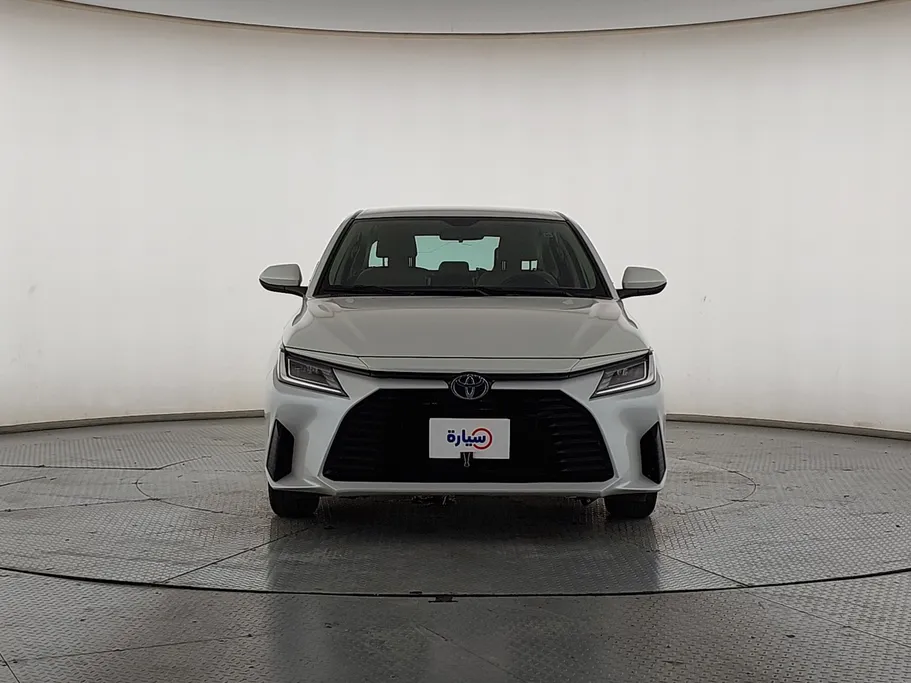 2024 Toyota Yaris  Y 