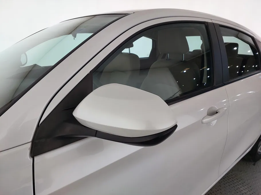2024 Toyota Yaris  Y 