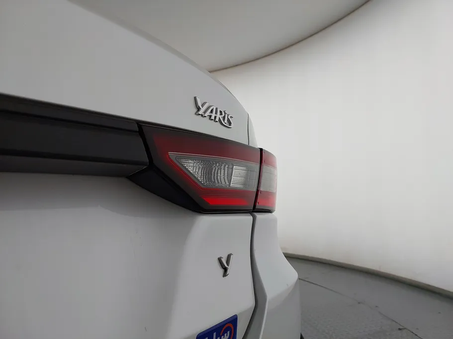 2024 Toyota Yaris  Y 