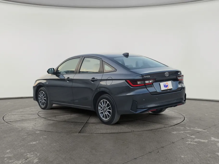 2023 Toyota Yaris  Y 