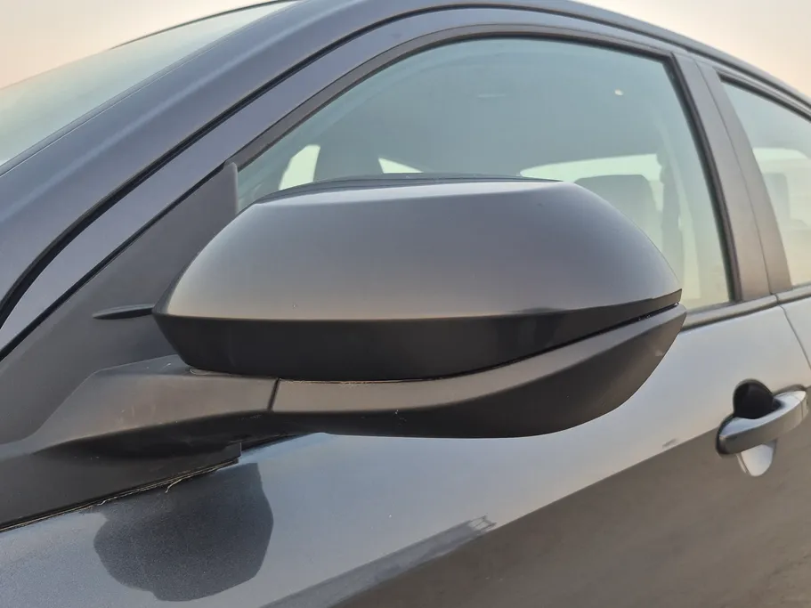 2023 Toyota Yaris  Y 