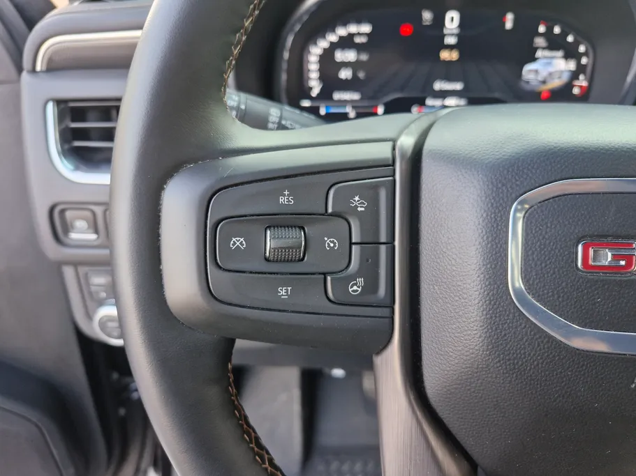 2024 GMC Yukon AT4 