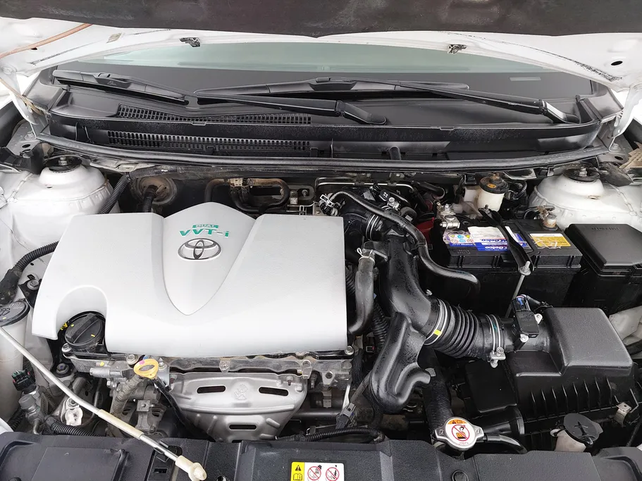 2022 Toyota Yaris  Y 