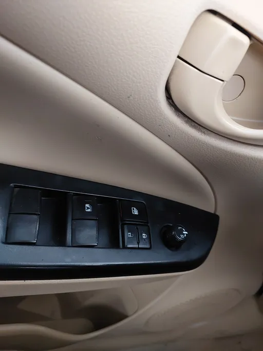 2022 Toyota Yaris  Y 