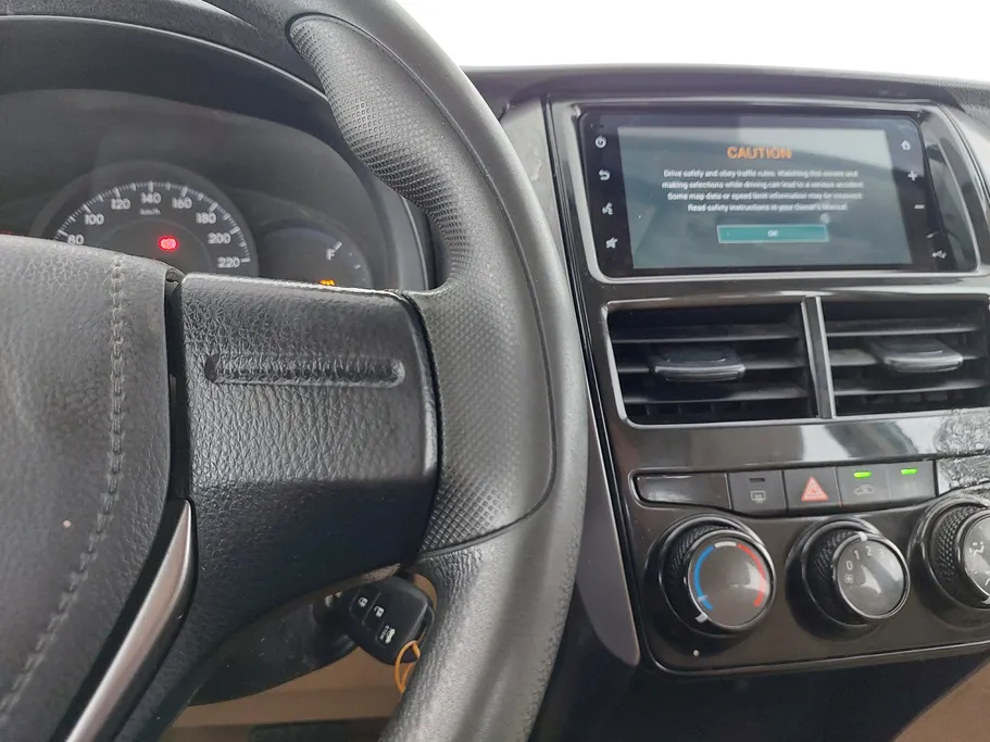2022 Toyota Yaris  Y 