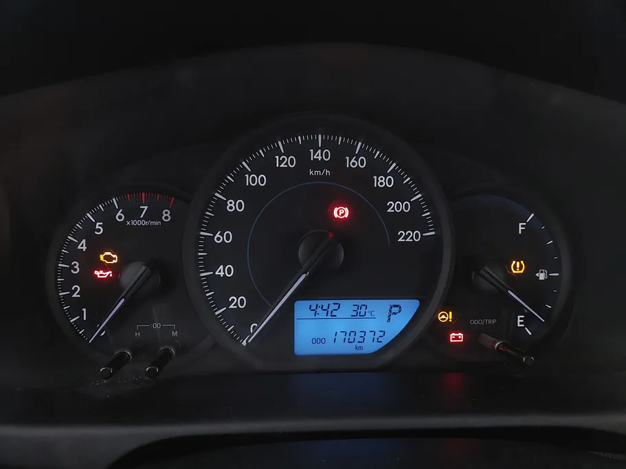 2022 Toyota Yaris  Y 