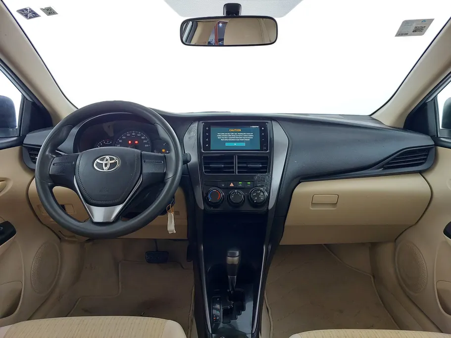 2022 Toyota Yaris  Y 