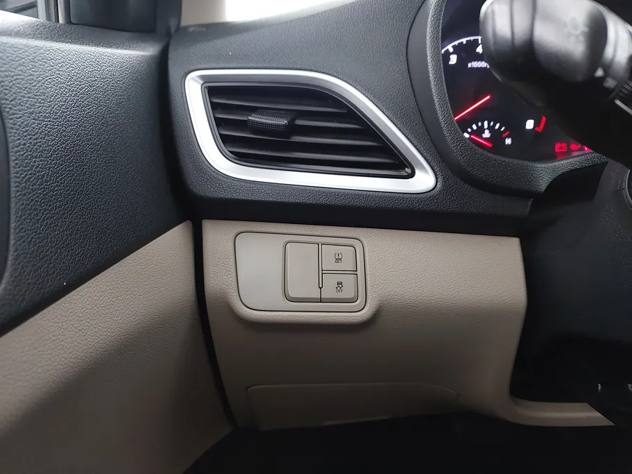 2023 Hyundai Accent Smart 