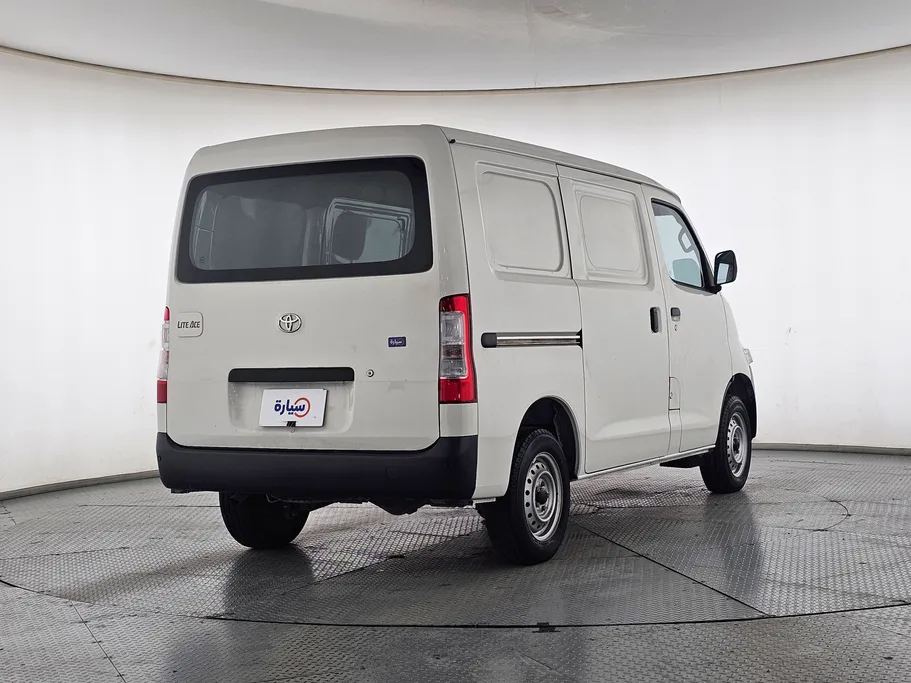 2024 Toyota LiteAce Van 