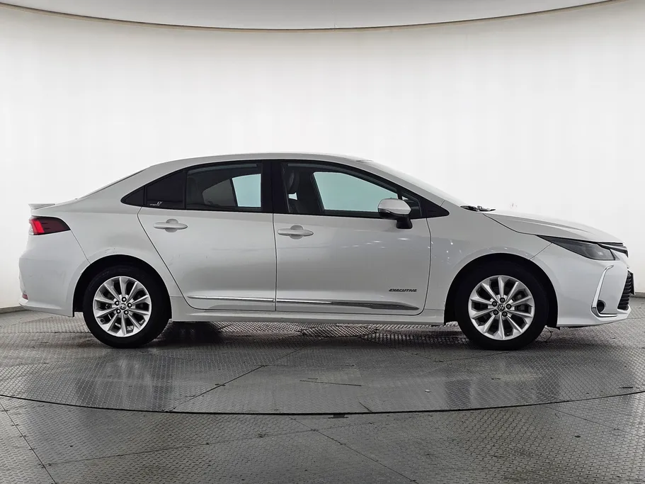2022 Toyota Corolla XLI Executive 