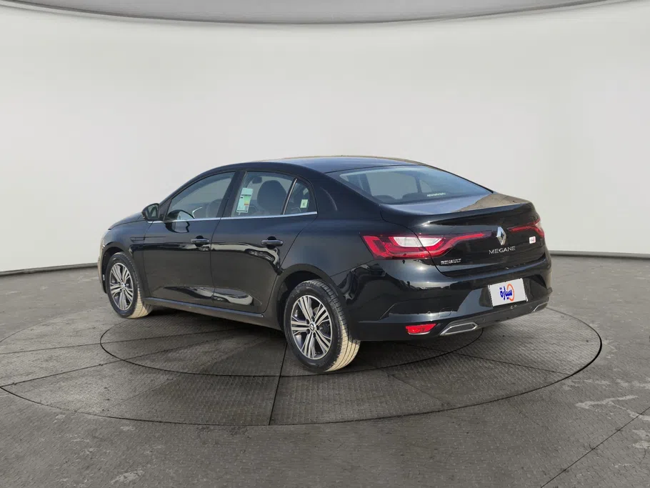 رينو ميجان E 2024 