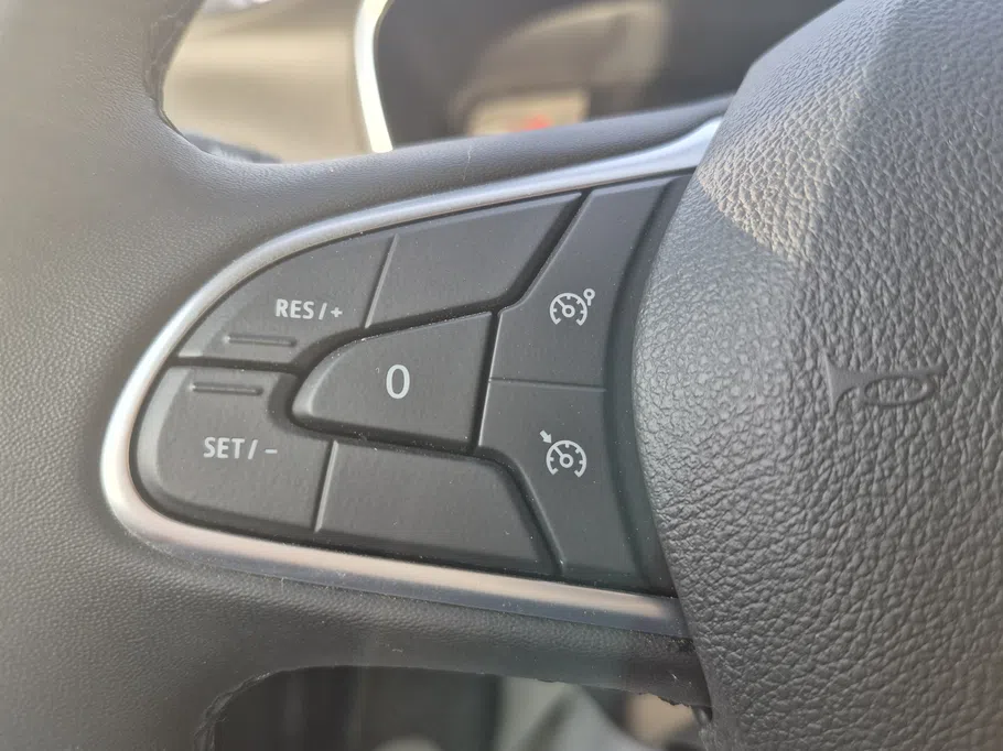 رينو ميجان E 2024 