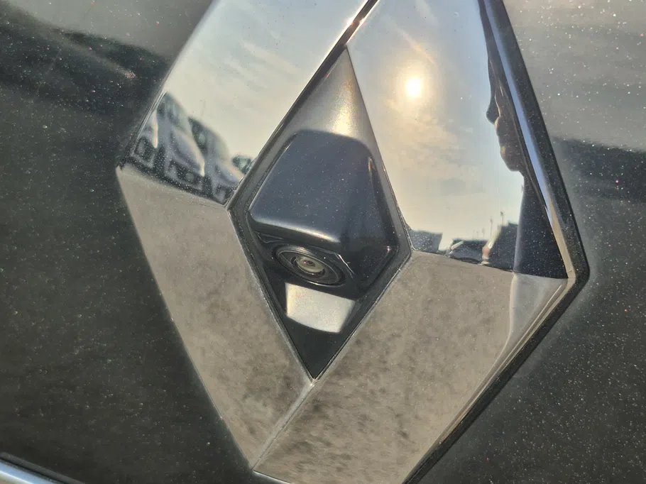 رينو ميجان E 2024 