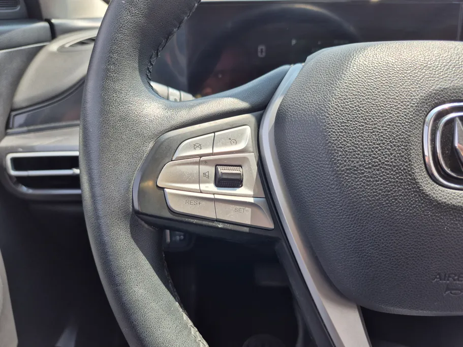 2023 شانجان Eado Plus Smart 