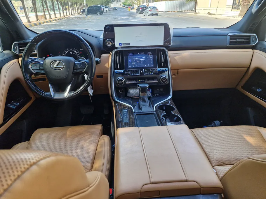 لكزس LX 600 2023 