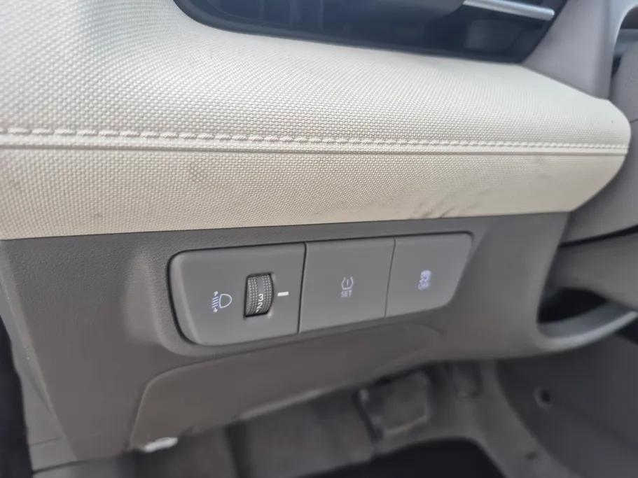 2024 Hyundai Accent Fleet 