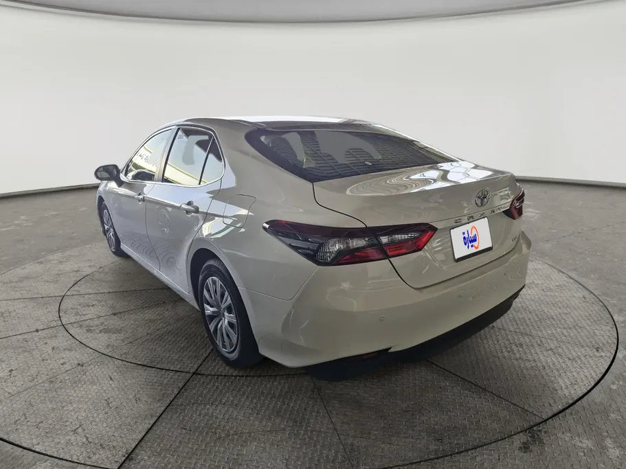 2023 Toyota Camry  LE 
