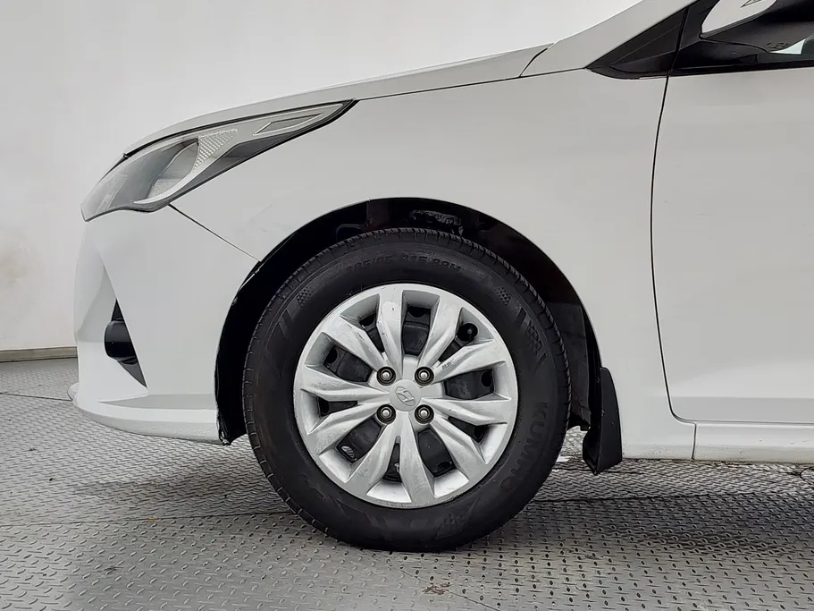 2023 Hyundai Accent Smart 