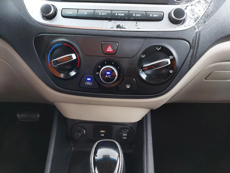 2023 Hyundai Accent Smart 