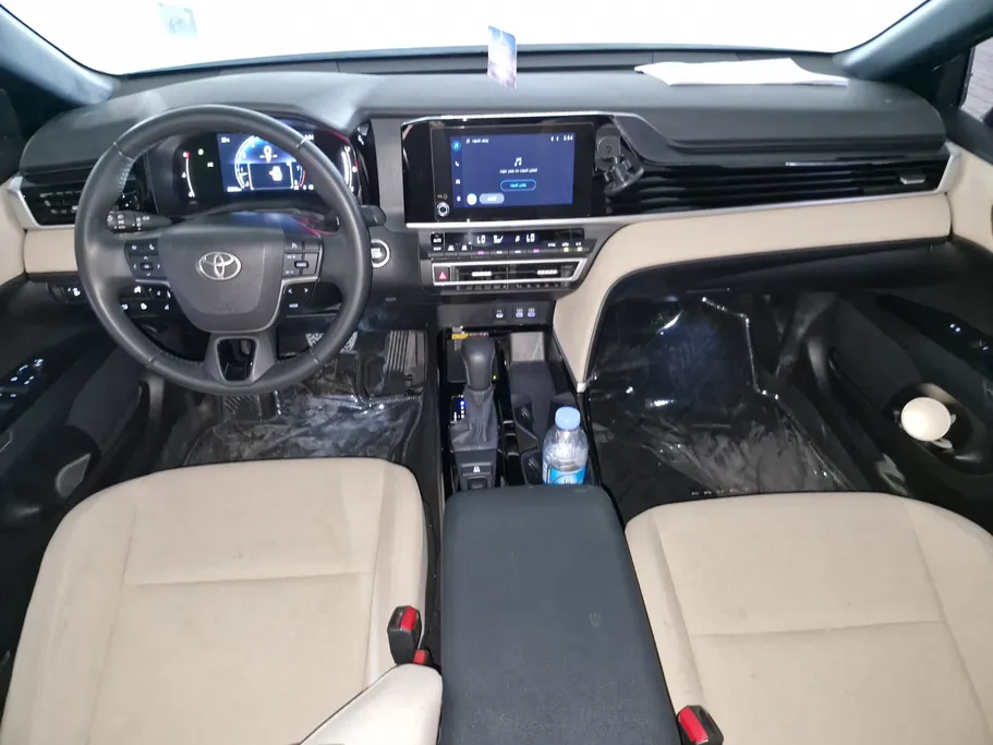 2025 Toyota Camry  LE 